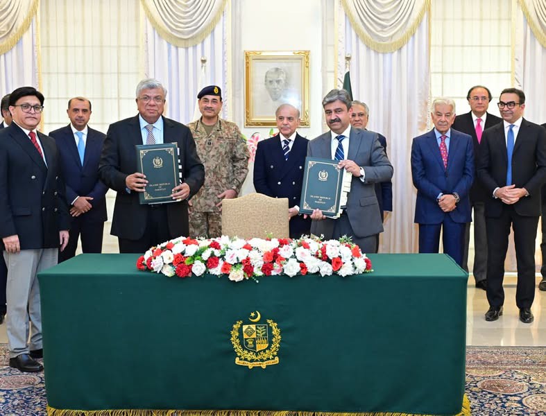 پی آئی اے کی عظمت رفتہ بحال ہوگی، عوام کو نہ صرف بہترین سفری سہولیات فراہم ہوں گی بلکہ پاکستان کا نام بھی بلند ہوگاوزیراعظم محمد شہباز شریف