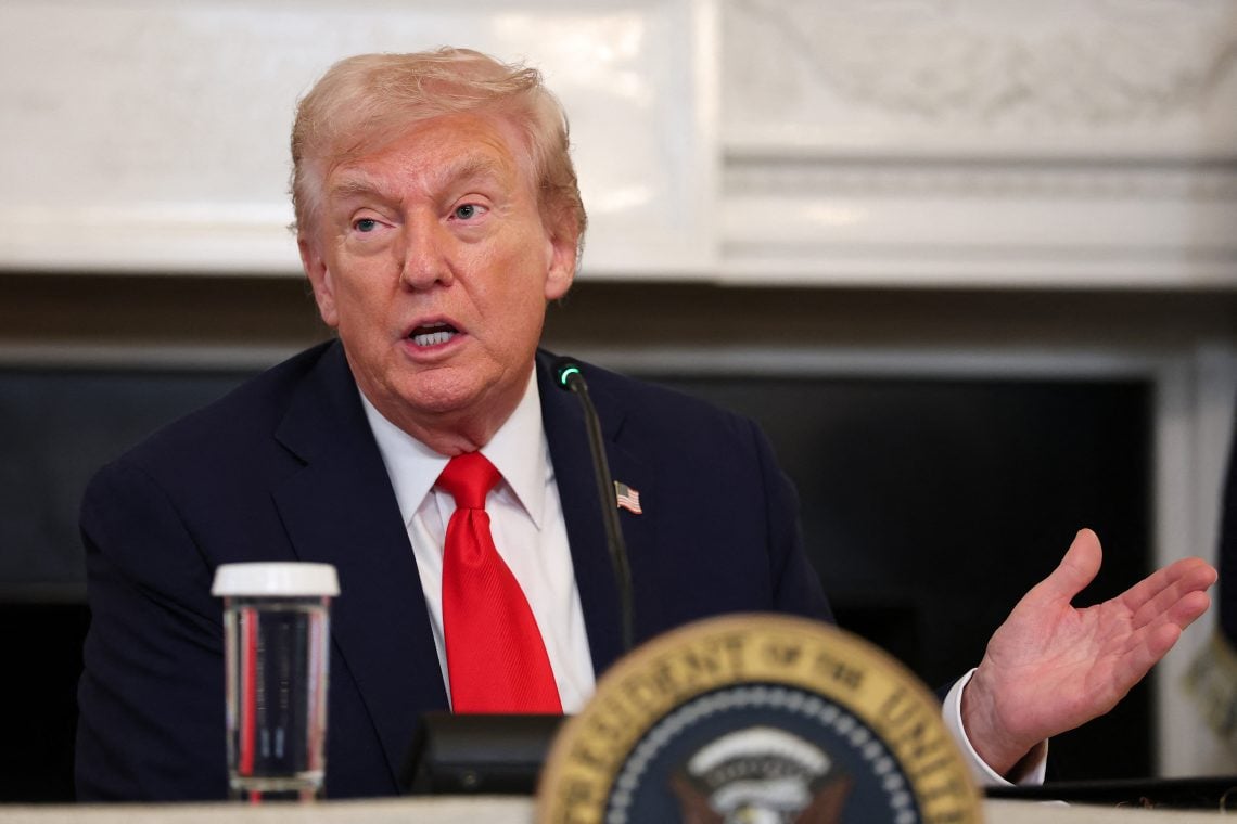 امریکی سینیٹ، صدر ڈونلڈ ٹرمپ کی ایران میں فوجی کارروائیوں کا حکم دینے کے اختیار پر قدغن لگانے کی کوشش ناکام