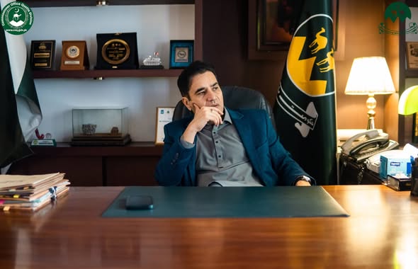 کمشنر کوئٹہ ڈویژن شاہ زیب خان کاکڑ کی زیر صدارت عیدالفطر کی پیش نظر شہر میں صفائی ستھرائی اور سیکیورٹی انتظامات سے متعلق اجلاس