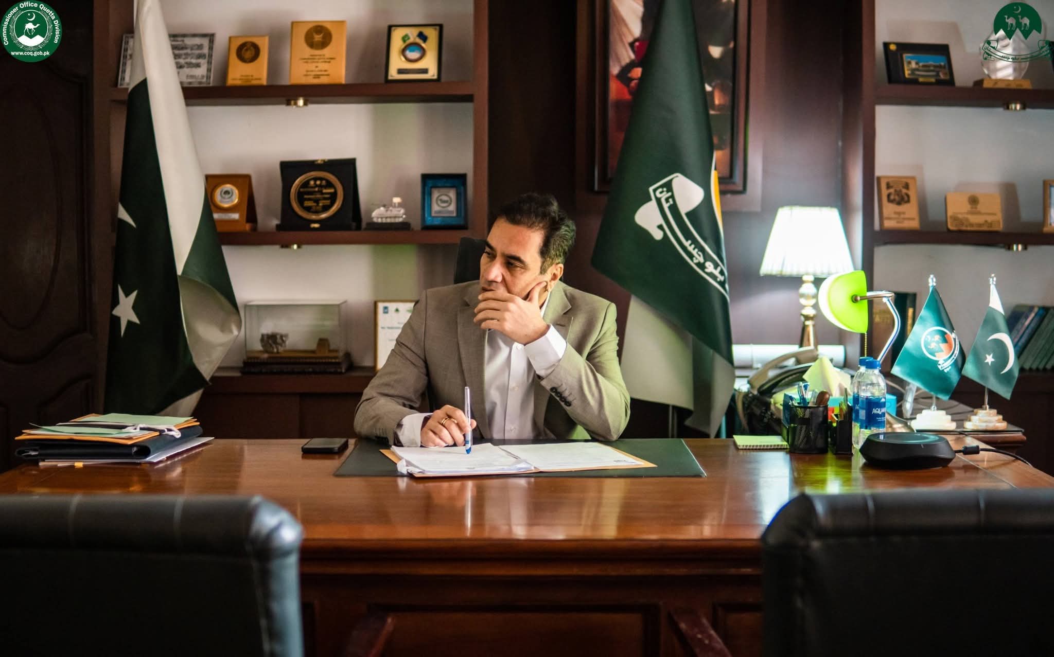 ڈپٹی کمشنر کوئٹہ کی زیرصدارت شہر میں صفائی اور برساتی نالوں میں جمع کچرے کو ٹھکانے لگانے سے متعلق اجلاس