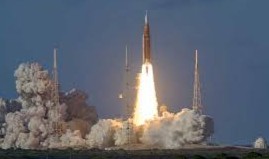 انسان بردار خلائی مشن ارٹیمس II کے عملہ نے زمین کی طرف واپسی کے چار روزہ سفر کا آغاز کردیا