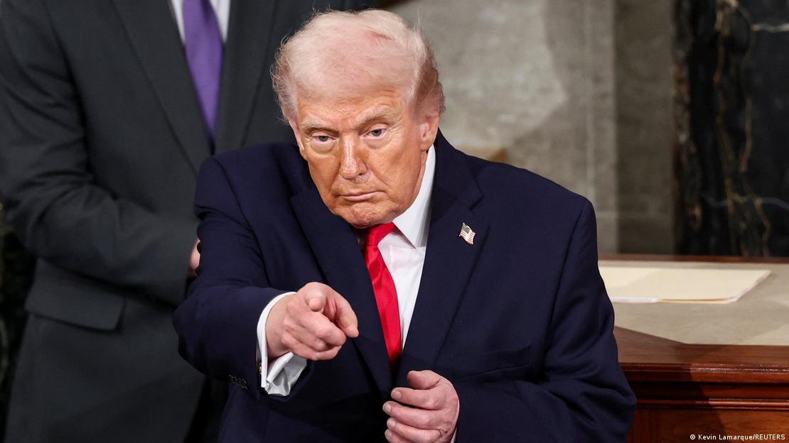 مجھے پروا نہیں کہ ایران مذاکرات میں واپس آتا ہے یا نہیں, ایران اب بھی جوہری ہتھیار چاہتا ہے: ڈونلڈ ٹرمپ