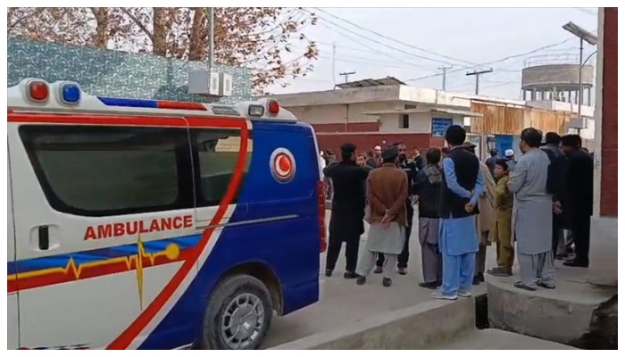 ہنگو میں انسداد پولیو ٹیم کی سیکیورٹی پر تعینات پولیس اہلکاروں پر فائرنگ